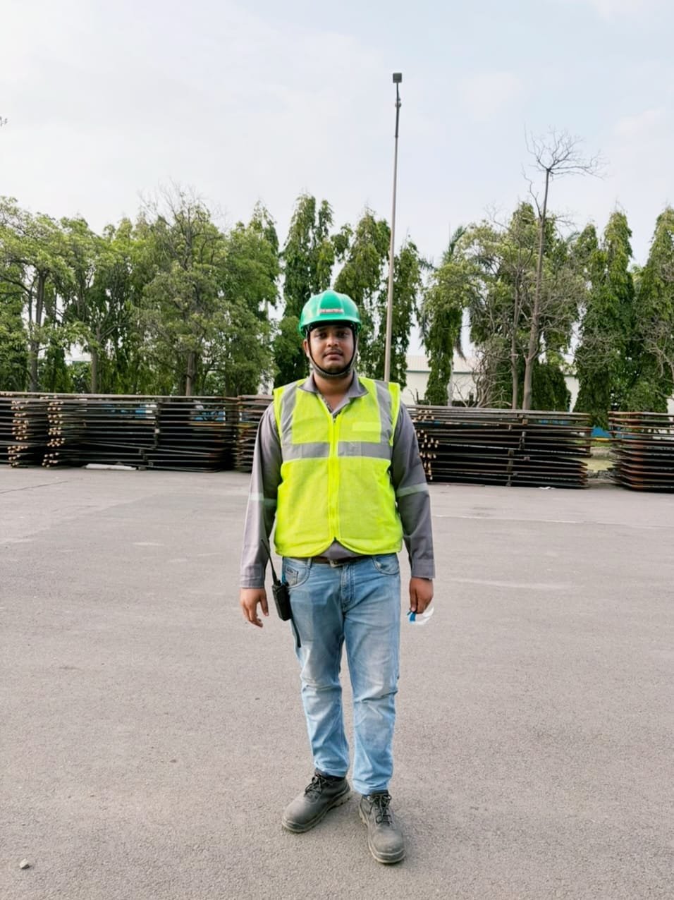 Saif Ali at an industrial worksite